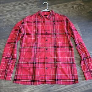 NWT PacSun Red Black Blue Flannel Distressed with Holes Plaid Shirt - Size Small